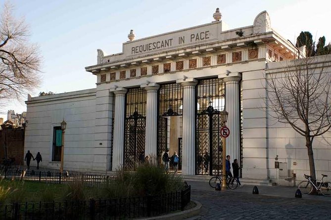 5hs Small Group City Tour of Buenos Aires (Optional Street Food) - A smart way to get your bearings fast in Buenos Aires