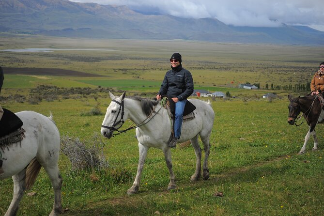 Adventure Horseback Riding on Cerro Frias - Horses and guides: calm mounts, patient coaching, and the gaucho energy