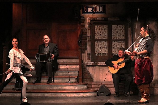 Aljibe Tango Show with dinner in Buenos Aires - Dinner in San Telmo: the 3-course meal and why it works before tango