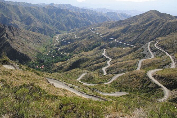 Andes High Mountain Tour in Mendoza - Puente del Inca and Aconcagua views: the moment your camera earns its keep