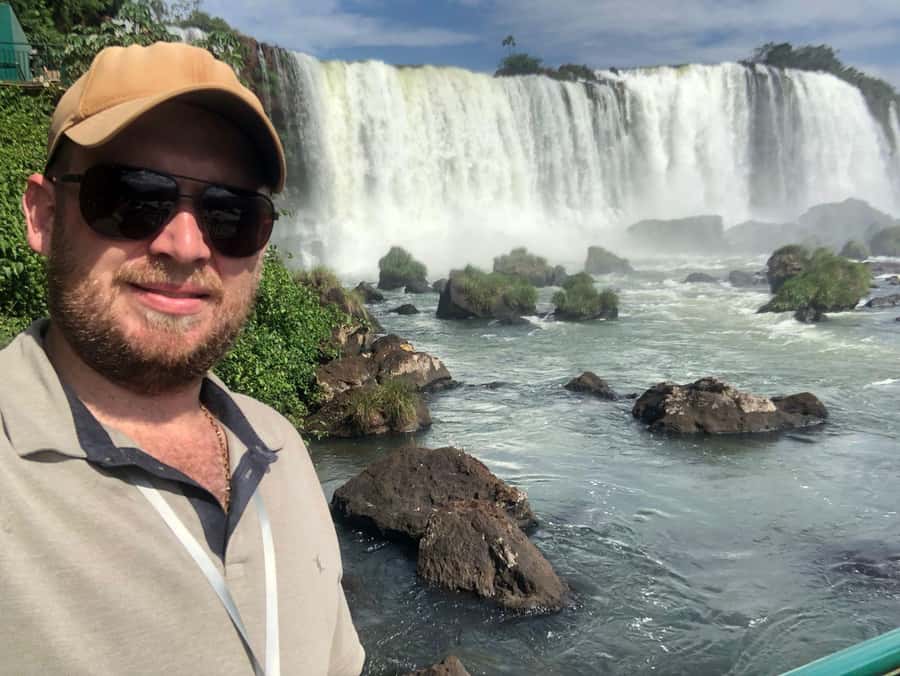 Argentinian Falls Tour + Optional Boat Ride (Private) - Private door-to-parking transport, minus the chaos