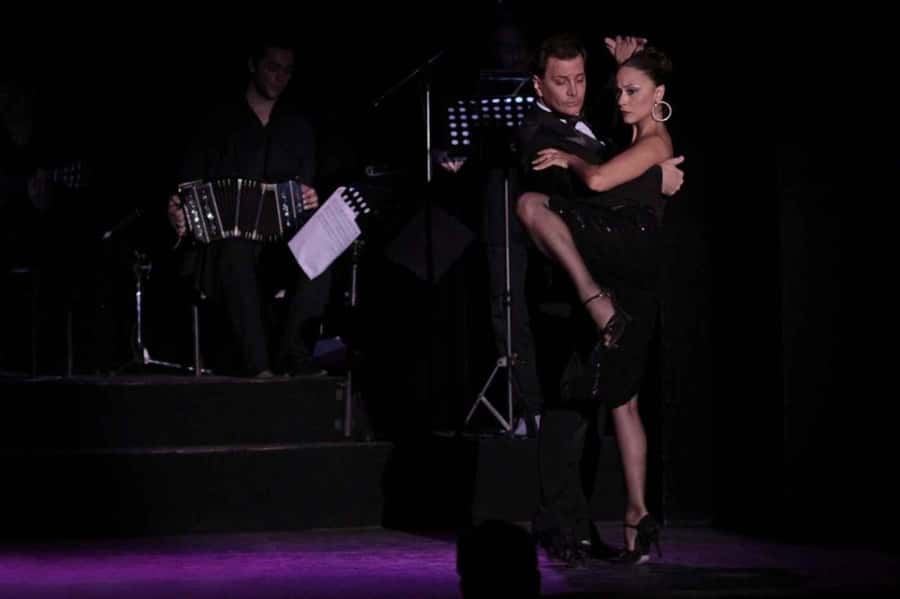 BA: Tango Show and Optional Dinner at Esquina Homero Manzi - Price that makes sense when you compare what you actually get