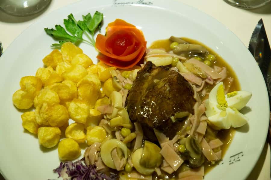 BA: Tango Show and Optional Dinner at Esquina Homero Manzi - Transportation: pickup and drop-off that keeps you from fighting the city