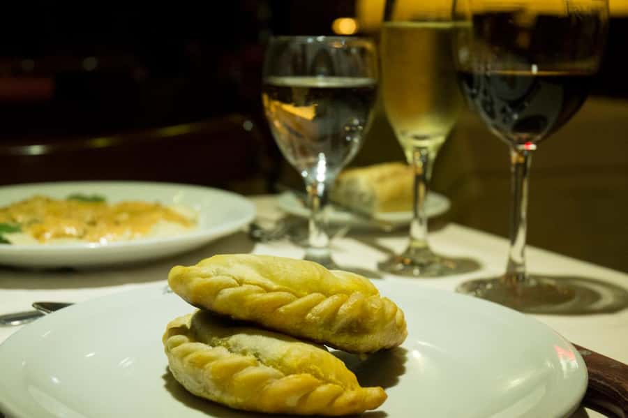 BA: Tango Show and Optional Dinner at Esquina Homero Manzi - Who this suits best, and who should think twice