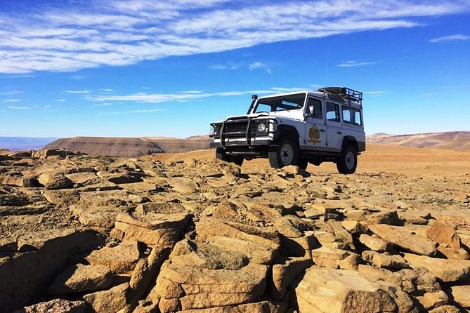 Balcones Del Calafate - 4x4 Excursion - Huyliche Hill and the First Viewpoint Over El Calafate
