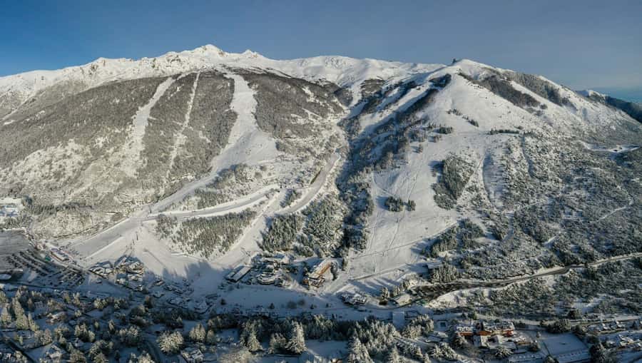 Bariloche: Cerro Catedral guided tour - From your hotel to km8: the transfer that actually helps