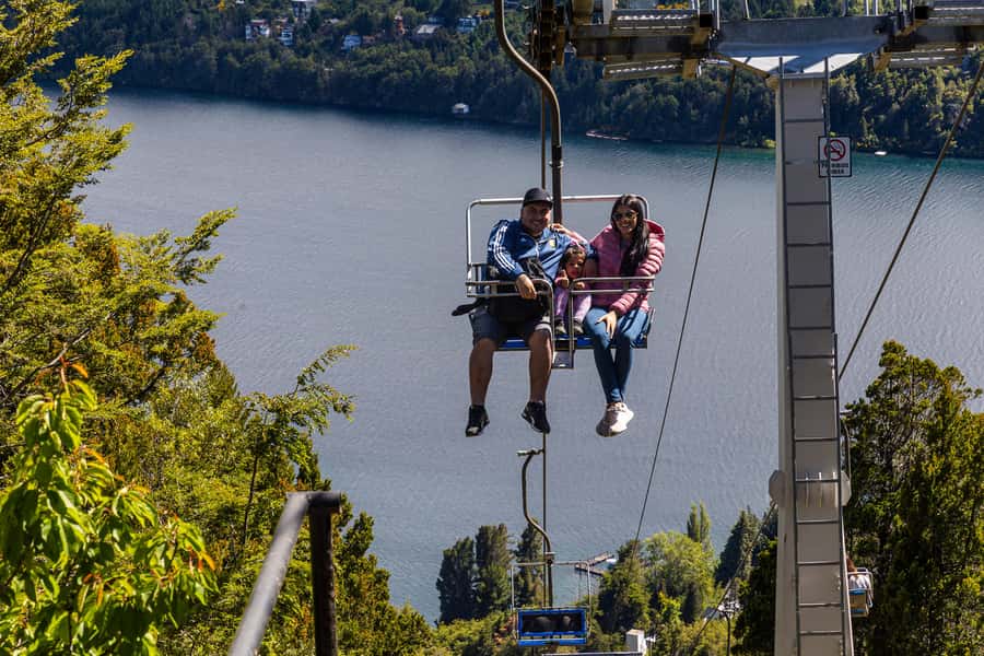 Bariloche: Circuito Chico, iconic postcards of Bariloche in a single tour - The Llao Llao Peninsula Road: Patagonian Andean Forest and Viewpoint Stops