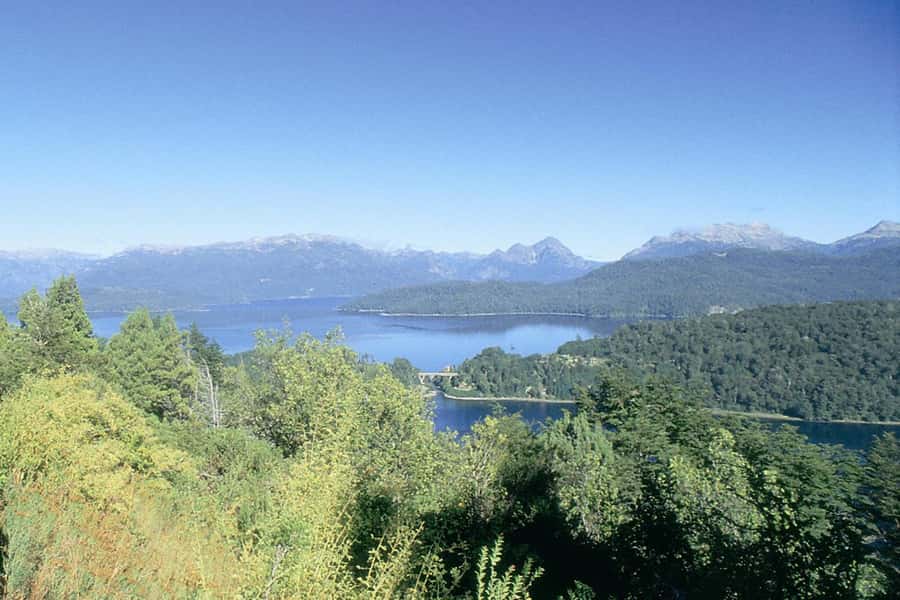 Bariloche: Half-Day Small Circuit Tour with Mount Campanario - The return via Laguna El Trébol and Av. Bustillo back into town