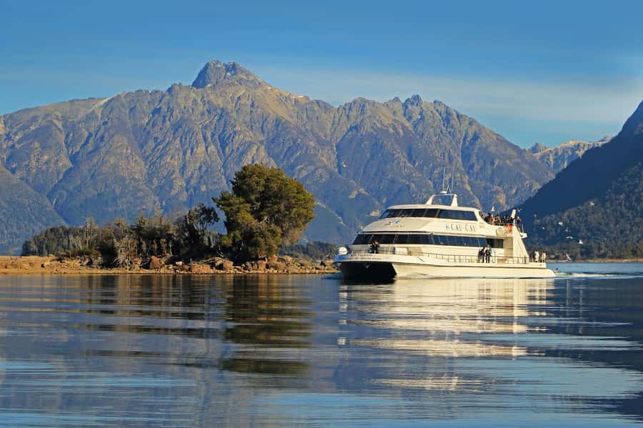 Bariloche: Victoria Island and Arrayanes Forest Navigation - Isla Victoria from Puerto Anchorena: trails, cave paintings, and viewpoints