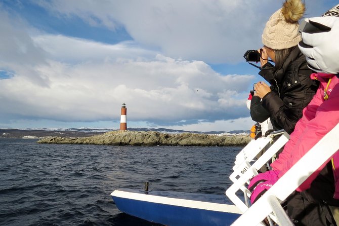 Beagle Channel Navigation - Sea Lions Island - Sailing to De los Lobos for sea lions of one and two hairs