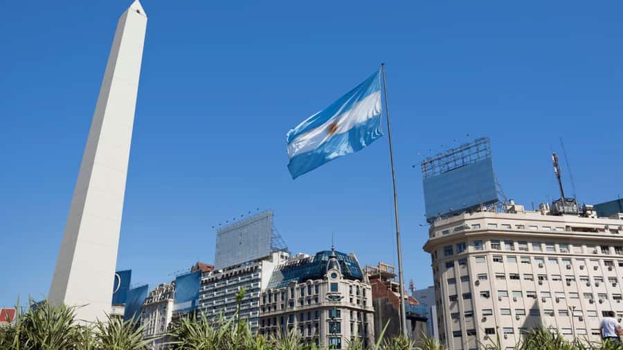 Best of Buenos Aires: Private Walking Tour with a Local - How a private walking tour starts at Plaza de Mayo
