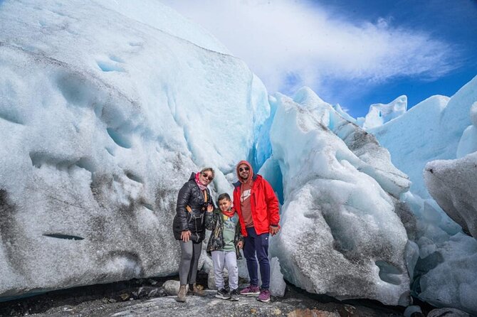 Blue Safari Experience: Hiking and Navigation on Glaciers - Key points to know before you go