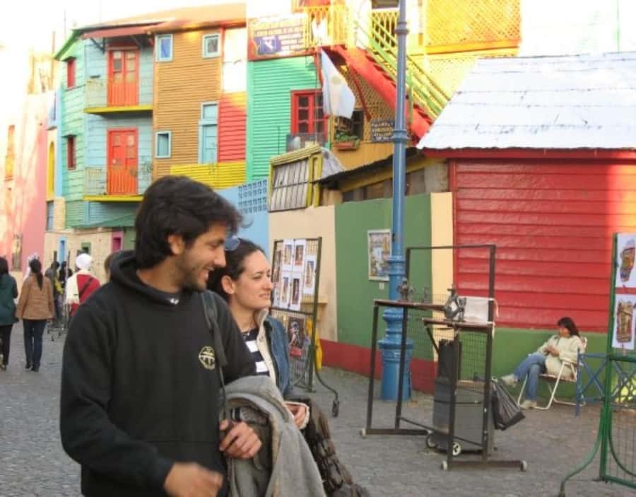 Boca tour: Tango, Soccer, Art and Immigration - Meeting at Venezuela 649 and getting to La Boca the easy way