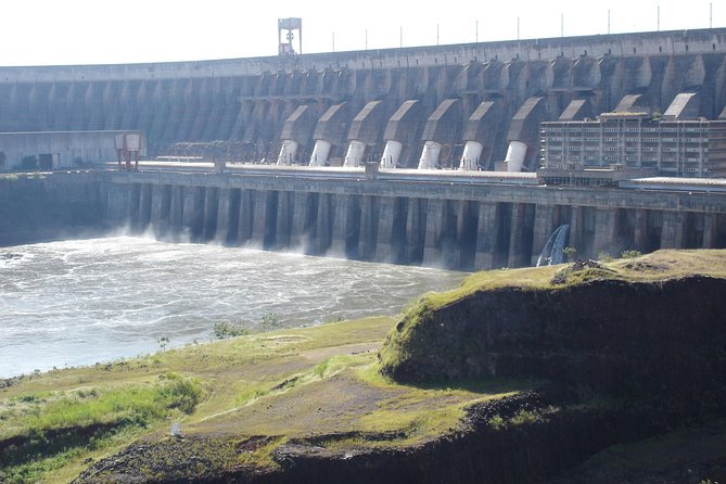 Brazilian Side of Iguassu Falls and Itaipu Dam Full-Day Sightseeing Tour from Puerto Iguazú - Salto Floriano, elevator to the top, and the Salto Union walkway