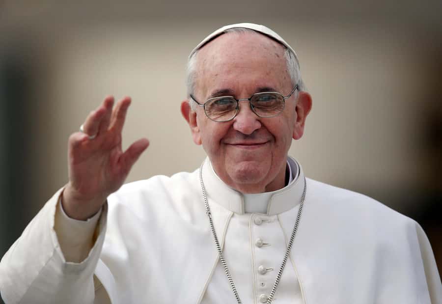 Buenos Aires 3-Hour Small Group Pope Francis Tour - Baptism, San Lorenzo Fandom, and Why Buenos Aires Faith Feels Local