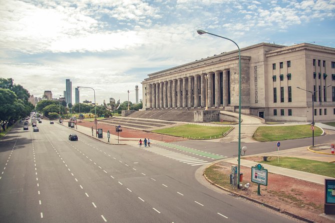 Buenos Aires Bike Tour: North Districts, Recoleta and Palermo - The Guide Makes It Feel Local: Bilingual Narration and Real Explanations