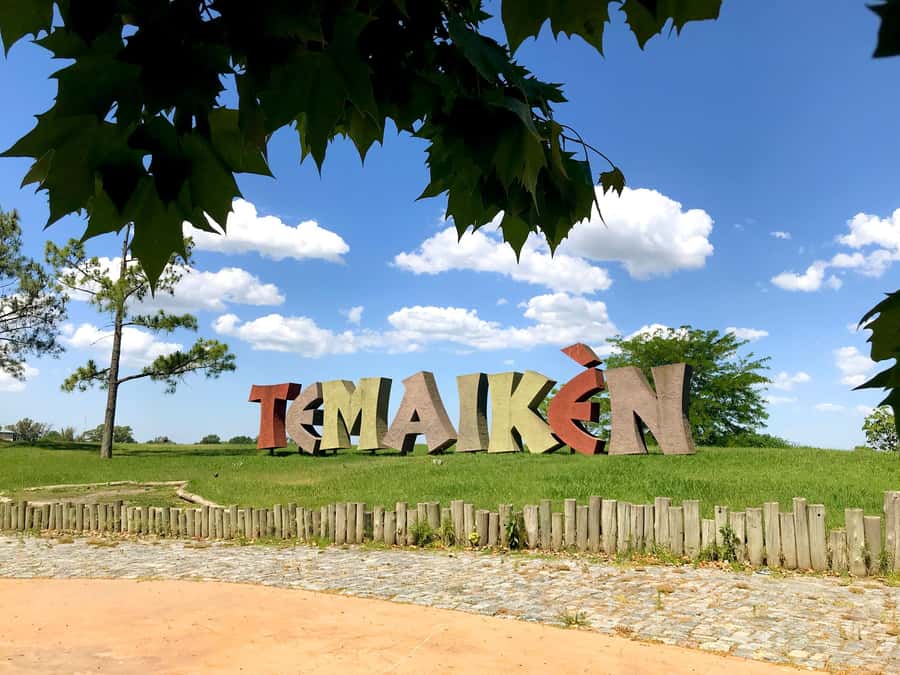 Buenos Aires: Bioparque Temaiken with Transfers - African and Asian Areas, Plus Wallabies and Kangaroos