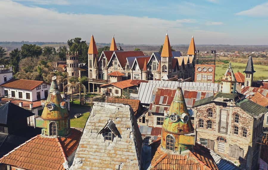 Buenos Aires: Campanopolis & The Medieval City Tour - A medieval-themed break just outside Buenos Aires