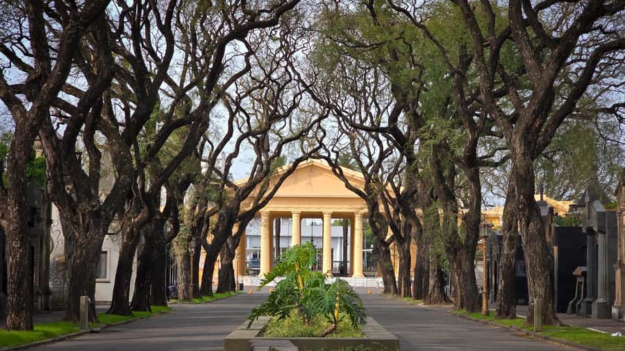 Buenos Aires: Chacarita, The Largest Cemetery In Argentina - Price, group size, and value for $20
