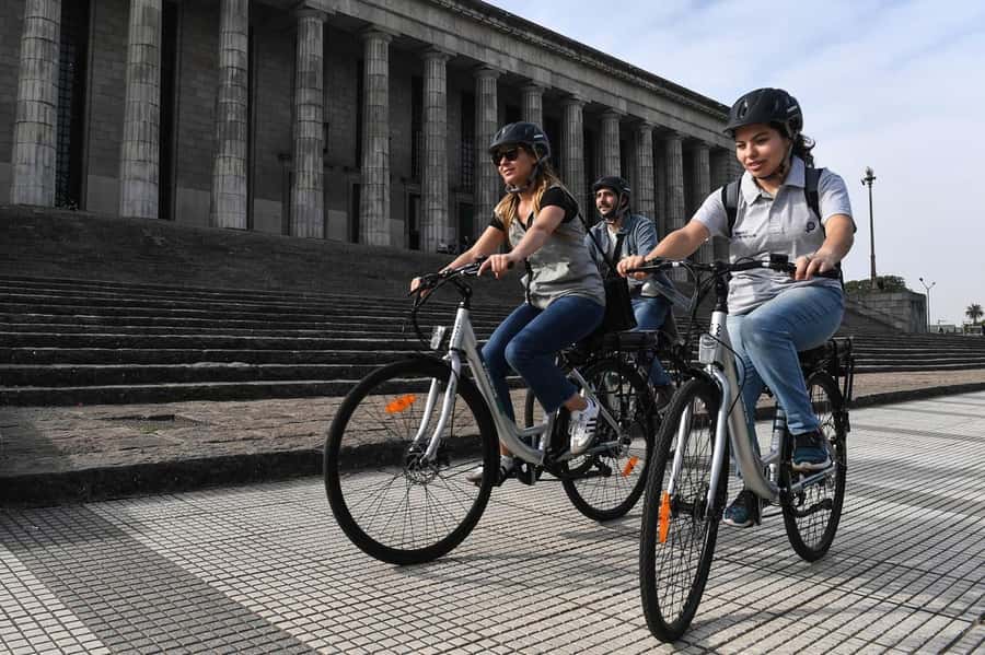 Buenos Aires: E-Bike Tour in the North Circuit of Buenos Aires - Galileo Galilei Planetarium and the art-meets-mindset streets