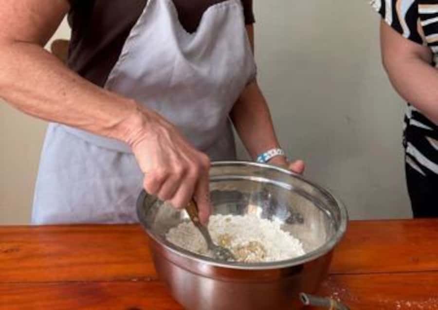 Buenos Aires: Empanadas and Alfajores Guided Cooking Class - Key things that make this class worth your time