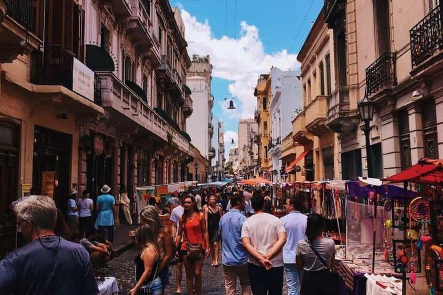 Buenos Aires Fairs: San Telmo & Mataderos Cultural Tour - Mercado de San Telmo: souvenirs and artisanal goods with a smaller feel