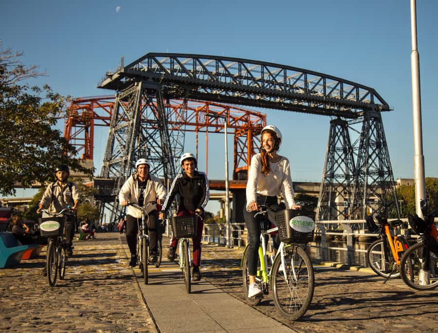 Buenos Aires: Full Day Bike Tour with Lunch - Lunch at Brote Madero: a real break in the middle