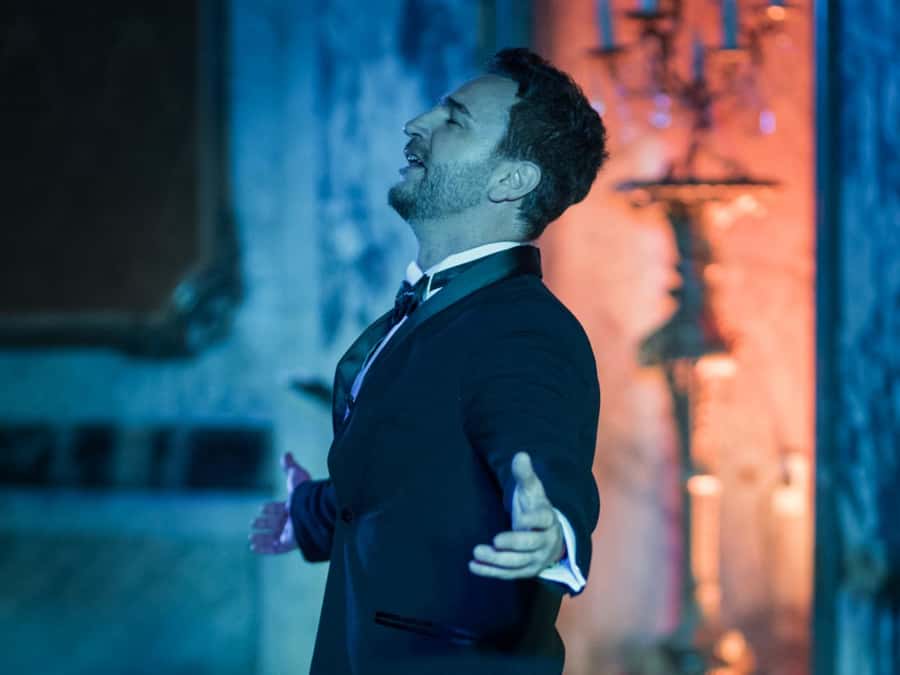 Buenos Aires: Gala Lírica Tickets at Palacio Paz. - Food and drinks, timing-wise: plan for snacks that keep you going