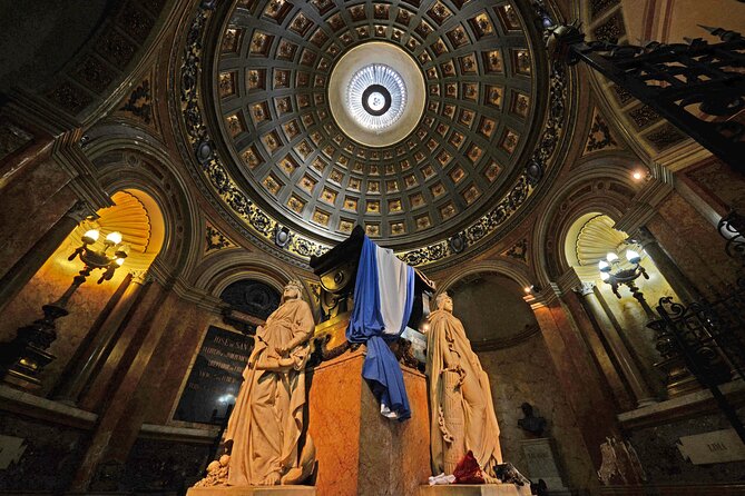 Buenos Aires Highlights Tour with Driver and Guide - Plaza de Mayo, Casa Rosada, and Catedral Primada: the political center you can actually understand