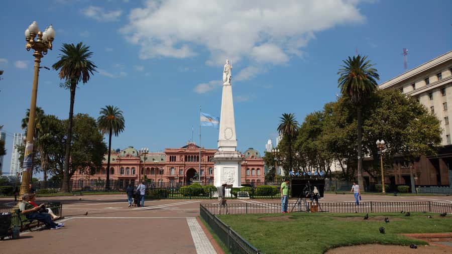 Buenos Aires: Historic District Private Guided Walking Tour - Plaza de Mayo: Standing on the Site Since 1580