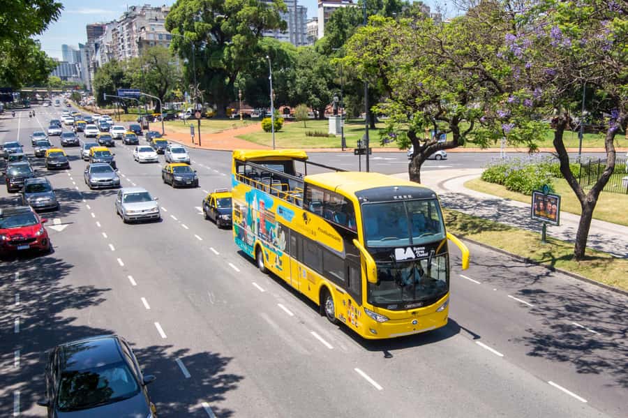 Buenos Aires Hop-On Hop-Off Bus and Exclusive Benefits - Why this hop-on hop-off loop works in Buenos Aires
