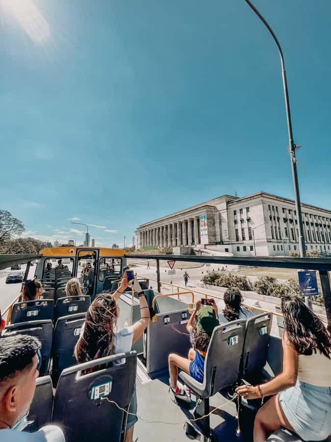 Buenos Aires Hop-On Hop-Off Bus and Exclusive Benefits - Getting started: the voucher exchange and meeting point routine
