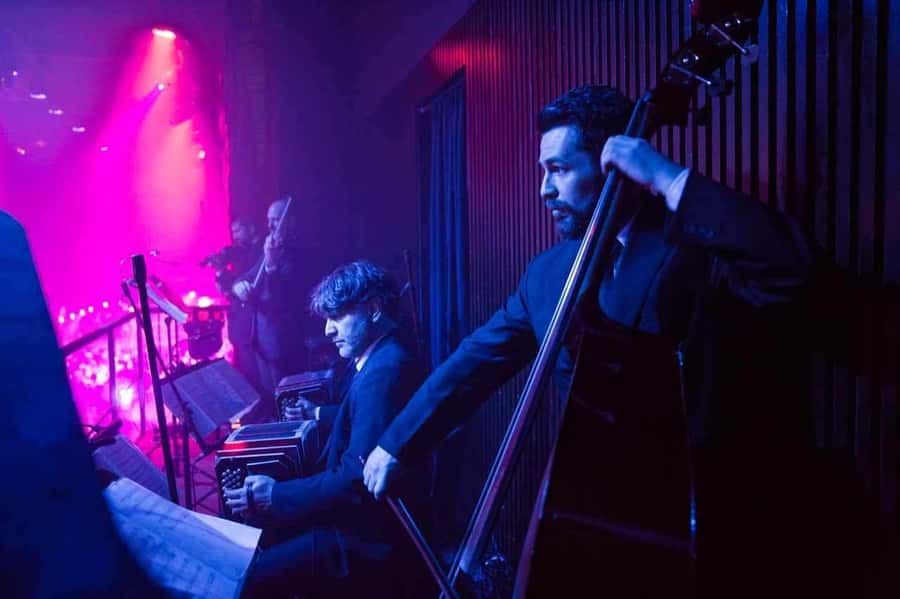 Buenos Aires: Madero Tango Show with Optional Dinner - Language, Music Mood, and How to Follow the Story