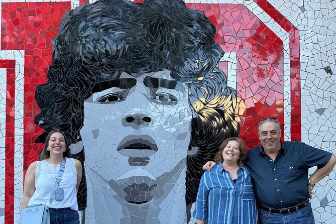 Buenos Aires Maradona Experience - Lunch at La Cafetería de D10S: memorabilia plus a break from walking