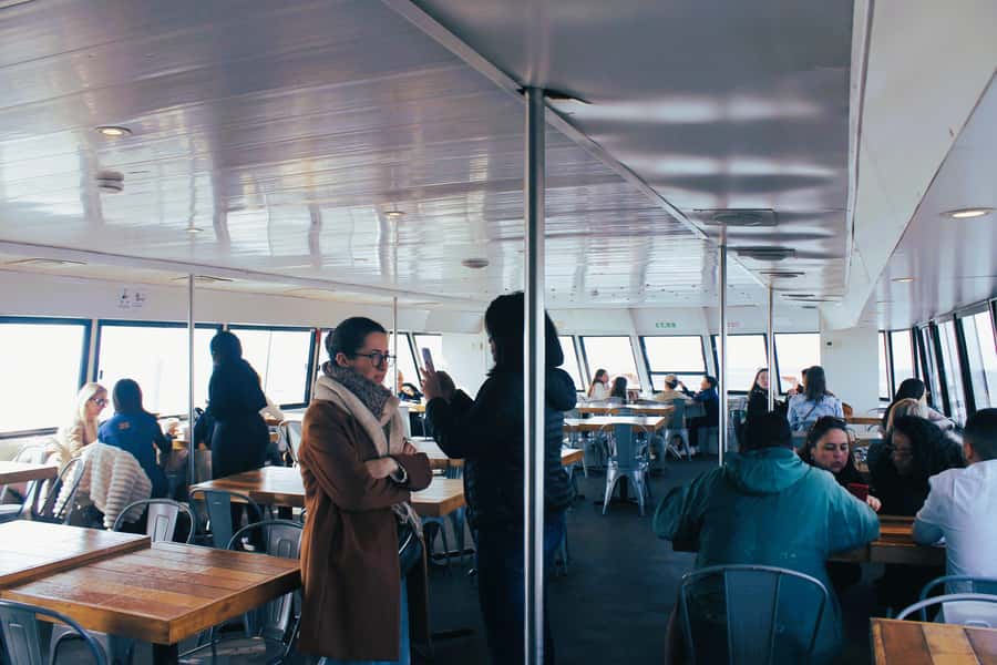 Buenos Aires: Navigation from Pto. Madero to La Boca - Food and drinks: plan around what’s included