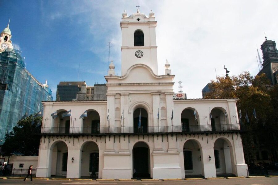 Buenos Aires: Panoramic Bus Tour - Retiro to Palermo, From the Immigrant Gateway to Big-City Green
