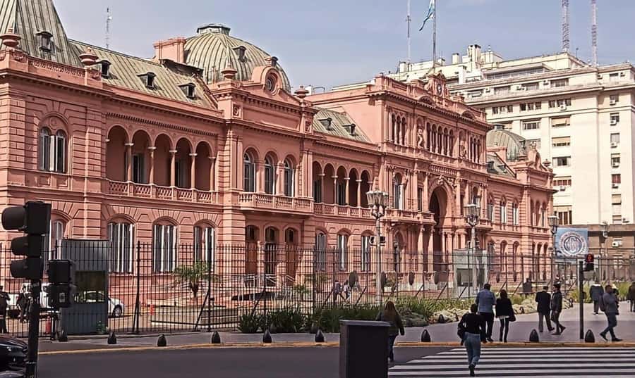 Buenos Aires Premium city tour with street food - The street food finish: where the tour actually turns into a meal