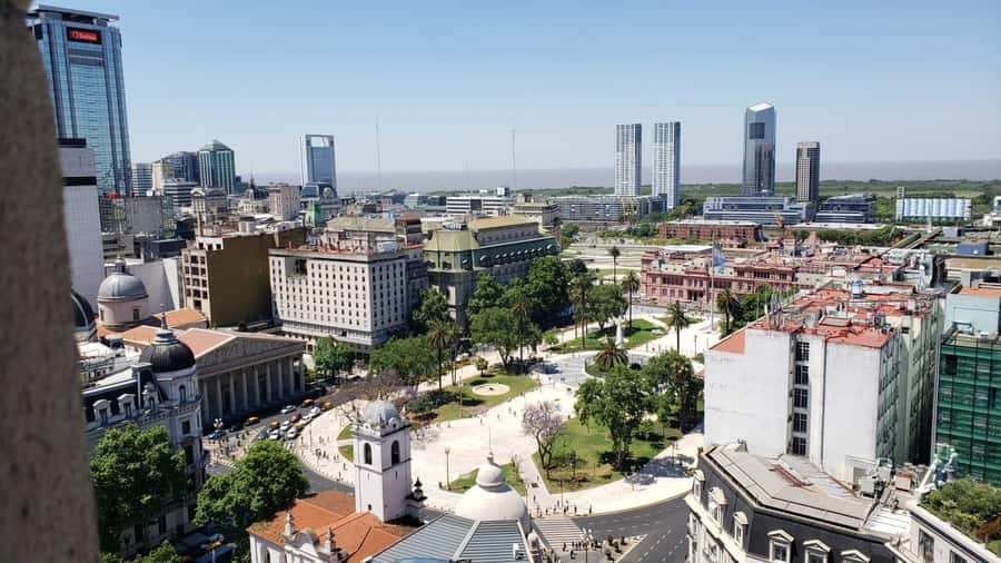 Buenos Aires Premium city tour with street food - Starting in the right place: hotel pickup, van ride, and the guide’s role