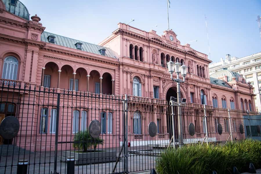 Buenos Aires Private City Tour with a local guide - Classic center monuments and a “where to walk next” garden pause
