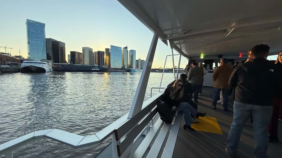 Buenos Aires: Puerto Madero Sunset Cruise with Open Bar - Price and value: what $39 buys you in real terms