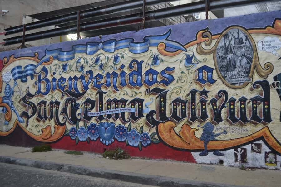 Buenos Aires: San Telmo and Market Guided Walking Tour - Mafalda and the Argentine Flag Creator Stop, Pop Culture Meets Big History