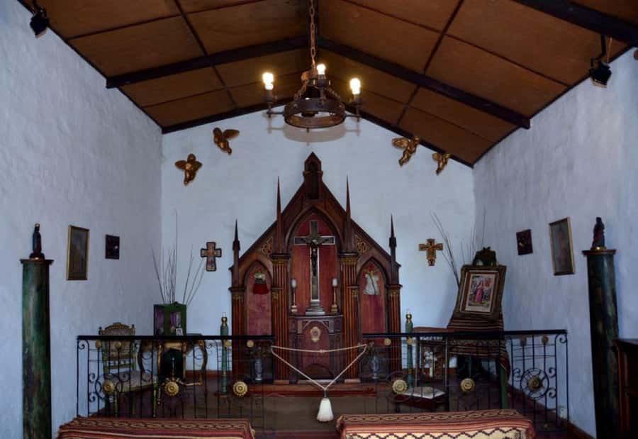 Buenos Aires: Santa Susana Ranch Day Tour, BBQ & Shows - Exploring the Ranch Ground, Museum, and Chapel Time