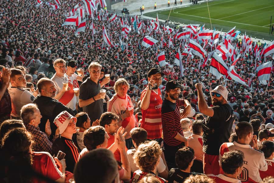 Buenos Aires: See a River Plate game with transport & local - The 4 hour flow, step by step