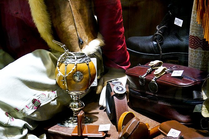 Buenos Aires Shopping Tour - Leather jackets and outlet brands in Buenos Aires, with pickup that actually saves time