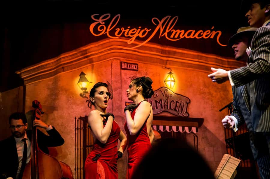 Buenos Aires: Tango - El Viejo Almacén! The first and most traditional show - El Viejo Almacén in San Telmo, a 19th-century tango room