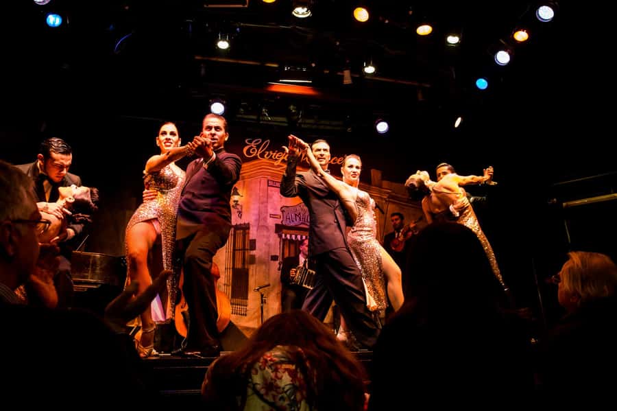 Buenos Aires: Tango - El Viejo Almacén! The first and most traditional show - Traditional or VIP dinner: what you’re really paying for