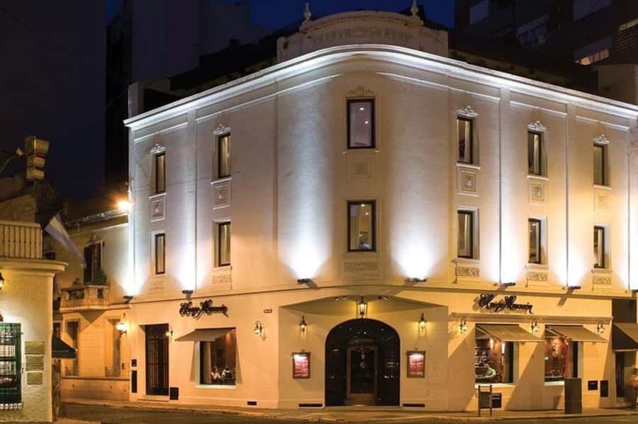 Buenos Aires: Tango Show "Viejo Almacén" & optional dinner - The evening schedule: pickup between 7:30 and 8:00, dinner at 8:30, show at 10:00