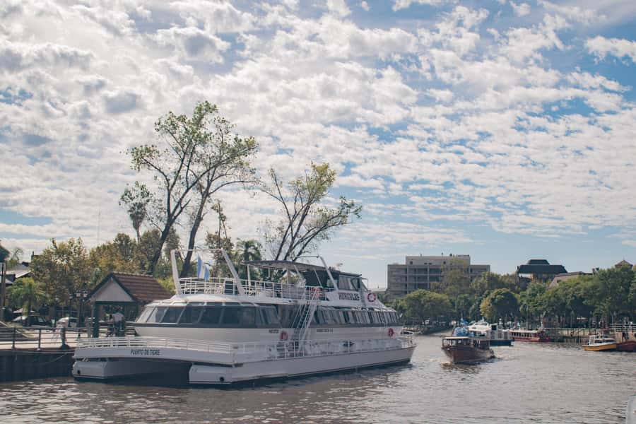 Buenos Aires: "Ticket"- 2hs of Navigation Premium to Tigre - Duration and logistics: timing, pickup, and what you carry