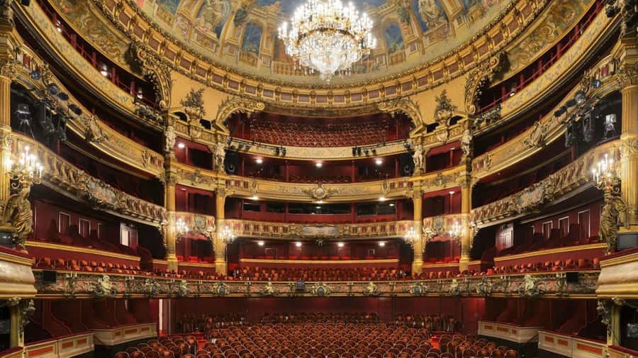Buenos Aires: Walking City Tour with Colón Theater & Museums - San Telmo to Puerto Madero: old Tango streets to modern bridges