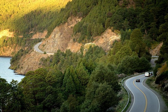 Camino de los siete Lagos, bilingüe - Route 40 to Nahuel Huapi National Park: the ride you will remember